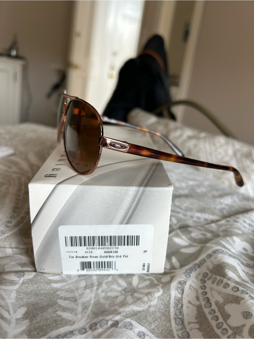 Oakley Tiebreaker Rose Gold Aviator Sunglasses - Picture 2 of 4